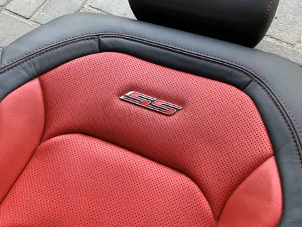 Сиденья комплект передних Camaro за 350 000 тг. в Алматы – фото 7