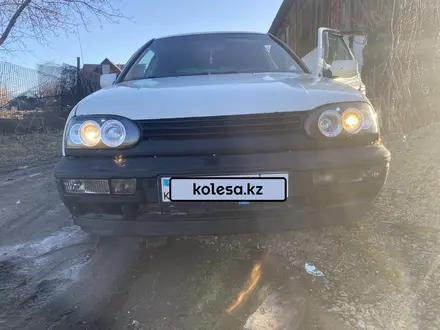 Volkswagen Golf 1993 года за 1 450 000 тг. в Риддер – фото 9