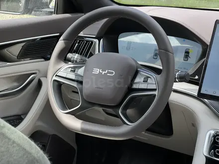 BYD Song Plus 2025 года за 14 300 000 тг. в Уральск – фото 8