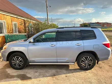 Toyota Highlander 2009 года за 10 000 000 тг. в Астана