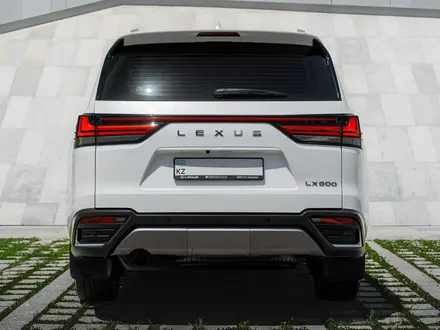 Lexus LX 600 2025 года за 80 000 000 тг. в Алматы – фото 17