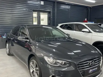 Hyundai Grandeur 2017 года за 10 800 000 тг. в Тараз – фото 2