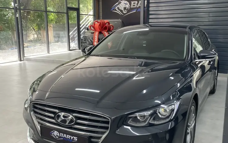Hyundai Grandeur 2017 года за 10 800 000 тг. в Тараз