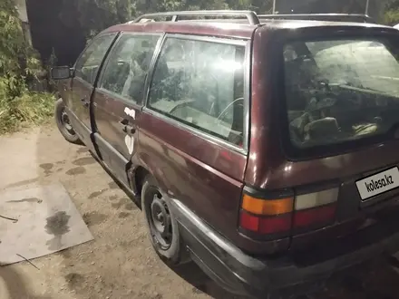 Volkswagen Passat 1991 года за 850 000 тг. в Караганда – фото 5