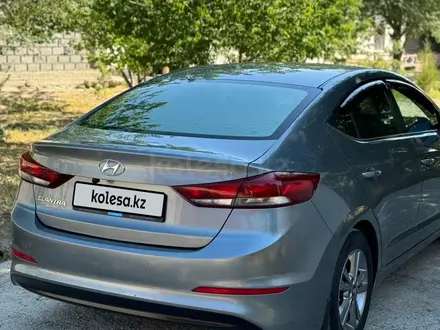 Hyundai Elantra 2018 года за 8 500 000 тг. в Шымкент – фото 5