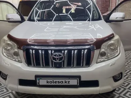 Toyota Land Cruiser Prado 2013 года за 14 000 000 тг. в Атырау – фото 10