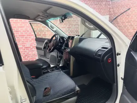 Toyota Land Cruiser Prado 2013 года за 14 000 000 тг. в Атырау – фото 5
