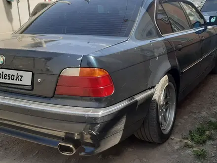 BMW 730 1998 года за 2 650 000 тг. в Туркестан – фото 4