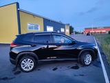 Chevrolet Tracker 2023 годаүшін7 800 000 тг. в Костанай – фото 2