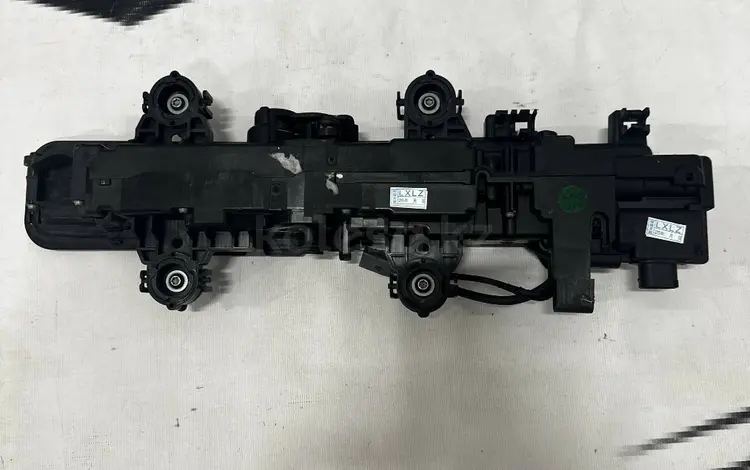 Правая внешняя ручка задней двери Li Auto L7 X03-62052209 оригинал за 35 000 тг. в Астана