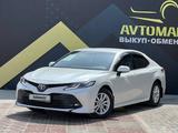 Toyota Camry 2021 года за 14 000 000 тг. в Актау