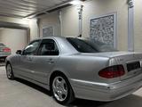 Mercedes-Benz E 320 2001 года за 7 200 000 тг. в Туркестан – фото 4