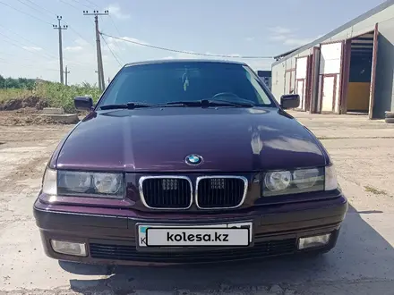 BMW 316 1993 года за 2 100 000 тг. в Уральск – фото 2