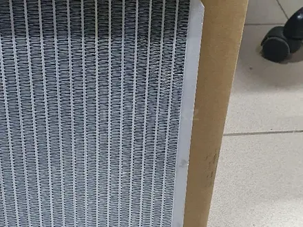 Радиатор охлаждения двигателя на Nissan Almera N14/15 объём 1.4 фирма Ginga за 25 000 тг. в Актобе – фото 2