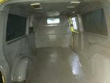 Volkswagen Transporter 2005 года за 5 000 000 тг. в Алматы – фото 4