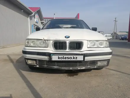 BMW 316 1993 года за 650 000 тг. в Атырау – фото 8