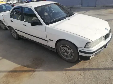 BMW 316 1993 года за 650 000 тг. в Атырау – фото 9