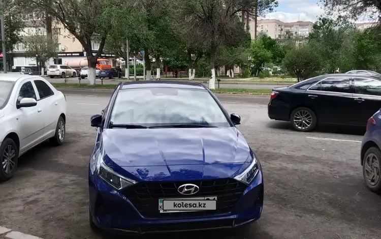 Hyundai i20 2024 годаfor9 700 000 тг. в Актобе