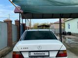 Mercedes-Benz E 230 1987 годаfor700 000 тг. в Жетысай – фото 4