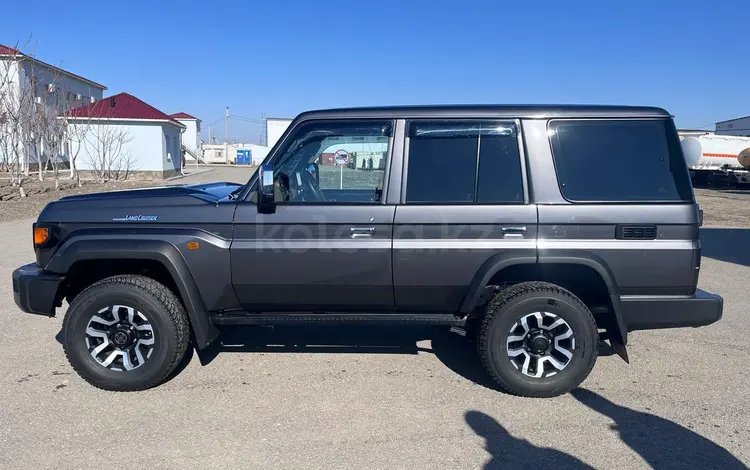 Toyota Land Cruiser 2025 года за 36 000 000 тг. в Актау
