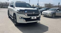 Toyota Land Cruiser 2017 года за 32 000 000 тг. в Атырау