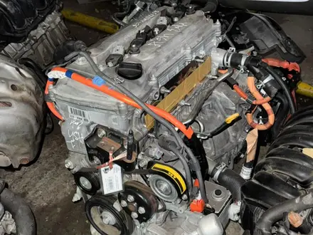 Двигатель Toyota 2.4L 16V 2AZ-FXE Инжектор Катушка за 600 000 тг. в Атырау