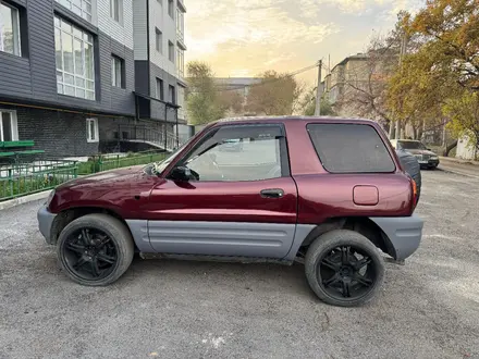 Toyota RAV4 1997 года за 2 150 000 тг. в Алматы – фото 5