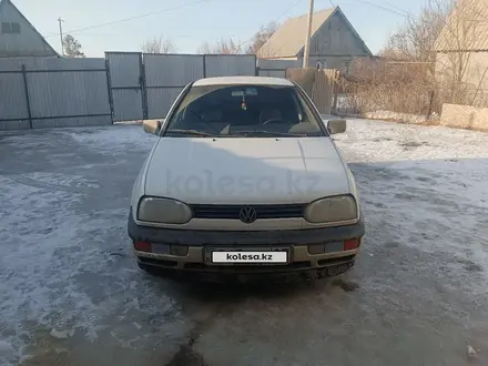 Volkswagen Golf 1995 года за 1 100 000 тг. в Уральск