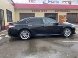 Toyota Camry 2018 годаүшін15 100 000 тг. в Актобе – фото 3