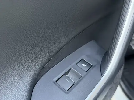 Toyota RAV4 2025 года за 24 000 000 тг. в Актобе – фото 23