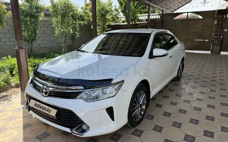 Toyota Camry 2017 года за 10 500 000 тг. в Шымкент