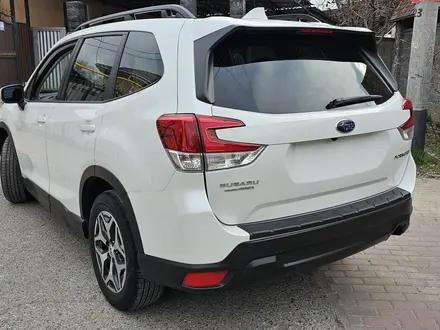 Subaru Forester 2022 года за 13 500 000 тг. в Алматы – фото 3