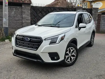 Subaru Forester 2022 года за 13 500 000 тг. в Алматы