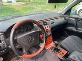 Mercedes-Benz E 200 1999 годаүшін1 500 000 тг. в Алматы – фото 2