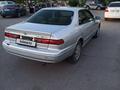 Toyota Camry 1998 годаүшін3 500 000 тг. в Алматы – фото 3