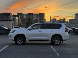 Toyota Land Cruiser Prado 2018 годаүшін35 300 000 тг. в Астана