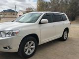 Toyota Highlander 2010 годаүшін8 000 000 тг. в Жанаозен – фото 2