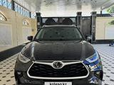 Toyota Highlander 2021 года за 22 000 000 тг. в Шымкент – фото 2
