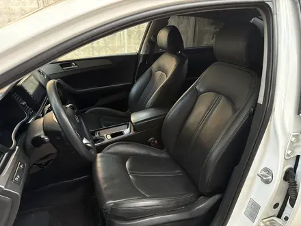 Hyundai Sonata 2017 года за 7 950 000 тг. в Алматы – фото 13