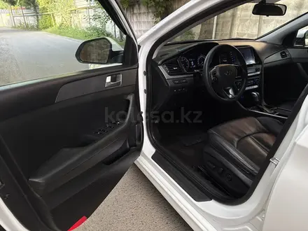 Hyundai Sonata 2017 года за 7 950 000 тг. в Алматы – фото 14