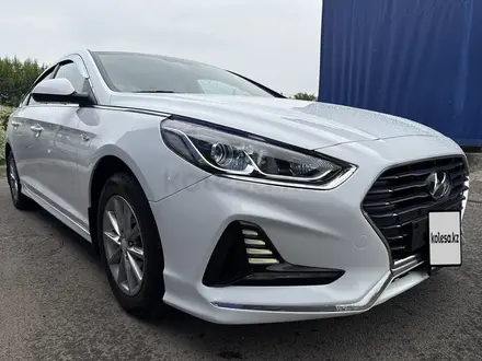 Hyundai Sonata 2017 года за 7 950 000 тг. в Алматы – фото 37