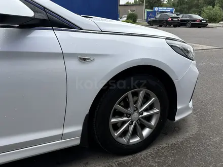 Hyundai Sonata 2017 года за 7 950 000 тг. в Алматы – фото 39