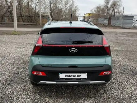 Hyundai Bayon 2024 года за 7 600 000 тг. в Караганда – фото 4
