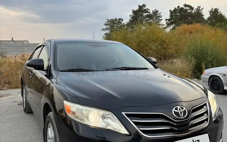 Toyota Camry 2011 годаүшін7 400 000 тг. в Семей