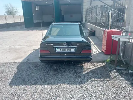 Mercedes-Benz E 280 1994 года за 2 600 000 тг. в Мерке – фото 3