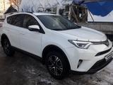 Toyota RAV4 2016 года за 12 900 000 тг. в Костанай – фото 2