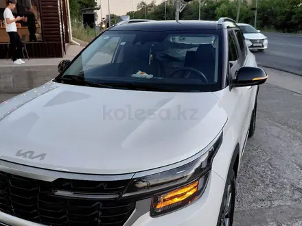 Kia Seltos 2024 года за 9 500 000 тг. в Шымкент – фото 3