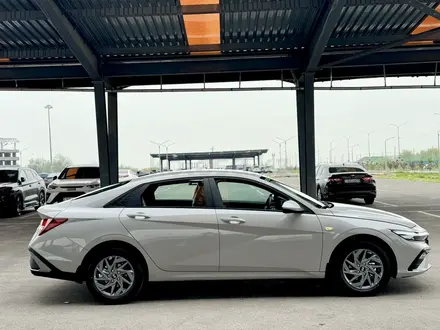Hyundai Elantra 2024 года за 9 900 000 тг. в Шымкент – фото 13