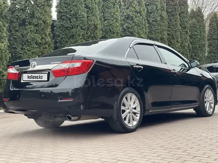 Toyota Camry 2013 года за 11 500 000 тг. в Алматы – фото 8