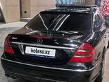 Mercedes-Benz E 500 2004 годаүшін4 500 000 тг. в Астана – фото 3